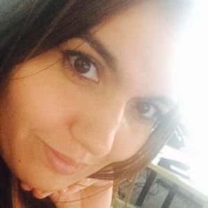 Meet your Posher, Oum